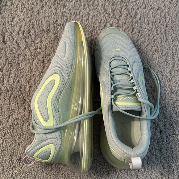 Women’s Nike Air Max 720 Mesh (Pistachio Frost) - Picture 2 of 5
